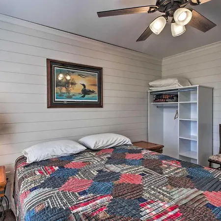 Remote Retreat Cozy Home With Big Pine Lake Access!
